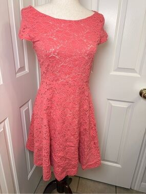 Maeve Dayflower Coral Pink Lace Fit & Flare Dress Anthropologie Romantic Small